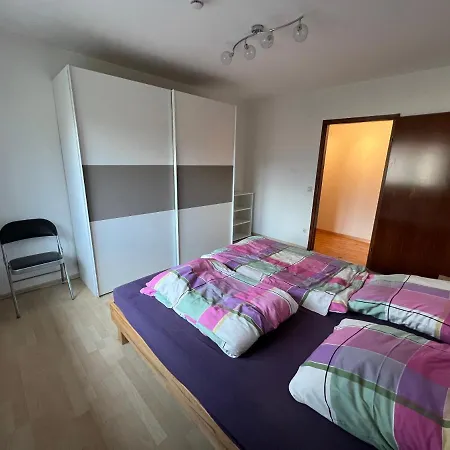 Grosse Ferienwohnung, In Wehome Komfort * ライメン
