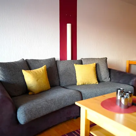 アパート Grosse Ferienwohnung, In Wehome Komfort ライメン