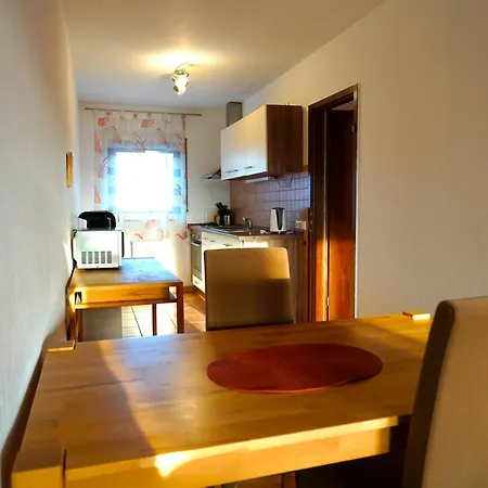 Apartment Grosse Ferienwohnung, In Wehome Komfort *