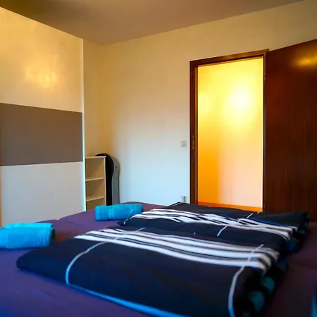 Grosse Ferienwohnung, In Wehome Komfort ライメン