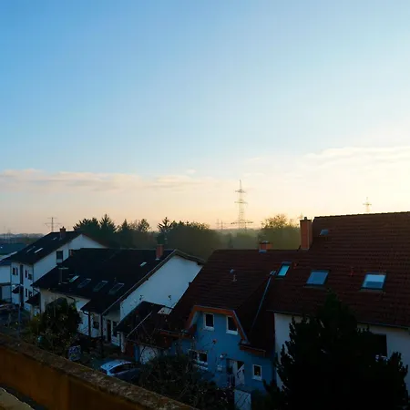 Grosse Ferienwohnung, In Wehome Komfort Apartman